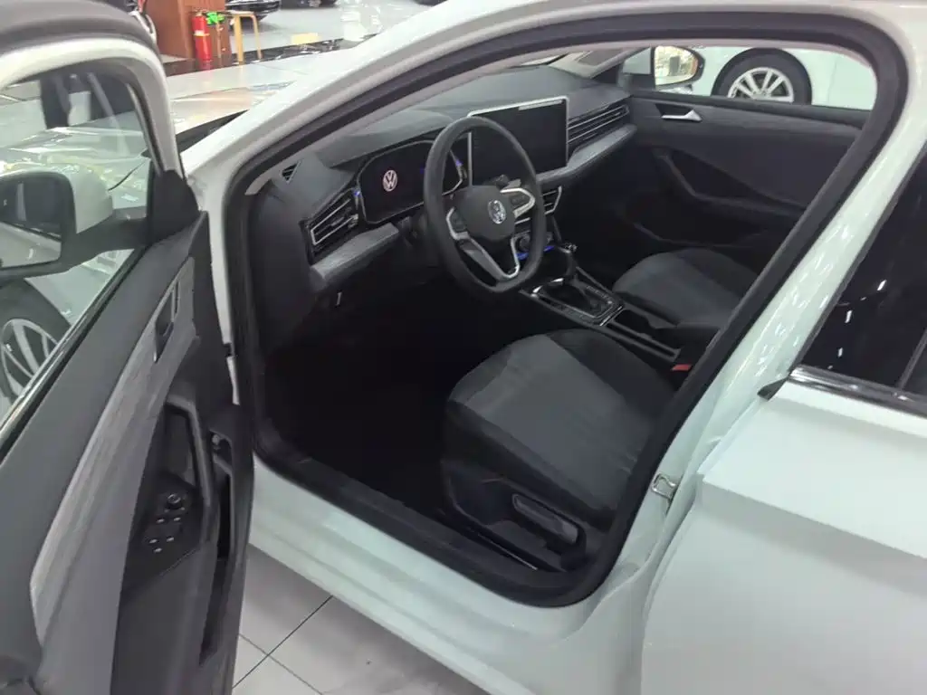 Volkswagen Sagitar 2026 2026 Model 30 Million Special Selection 300TSI DSG Surpass Edition