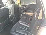 Фото 17 - Ford Edge
