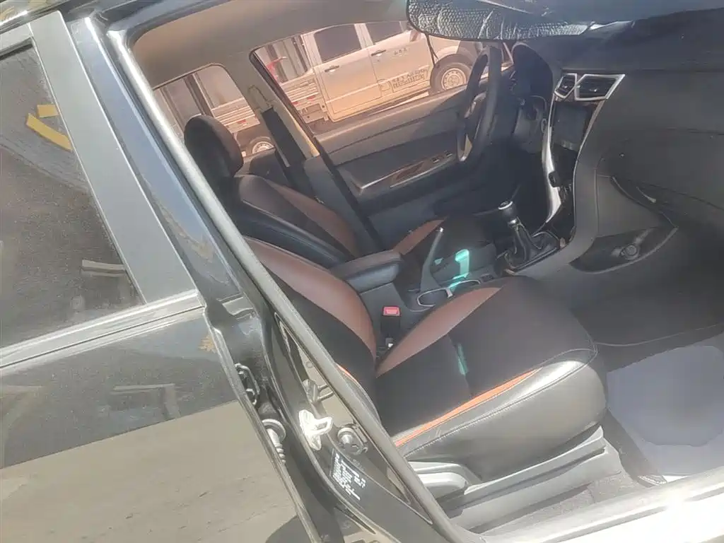 BYD F3 2016 1.5L Manual Luxury фото 25