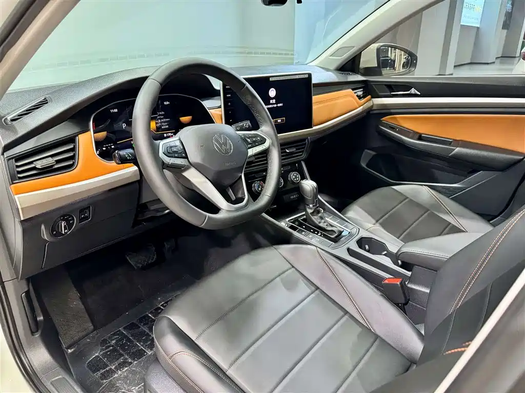 Volkswagen Bora 2025 200TSI DSG Joy Ride Navigation Edition фото 25