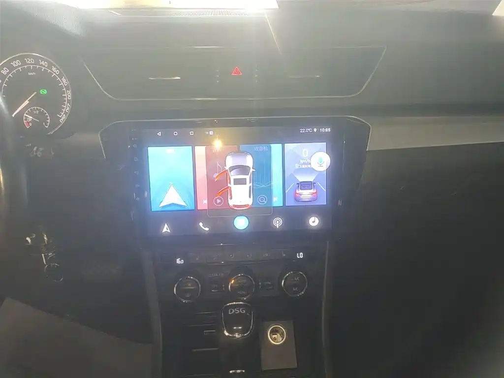 Škoda Superb 2016 TSI330 DSG Pioneer Edition фото 13