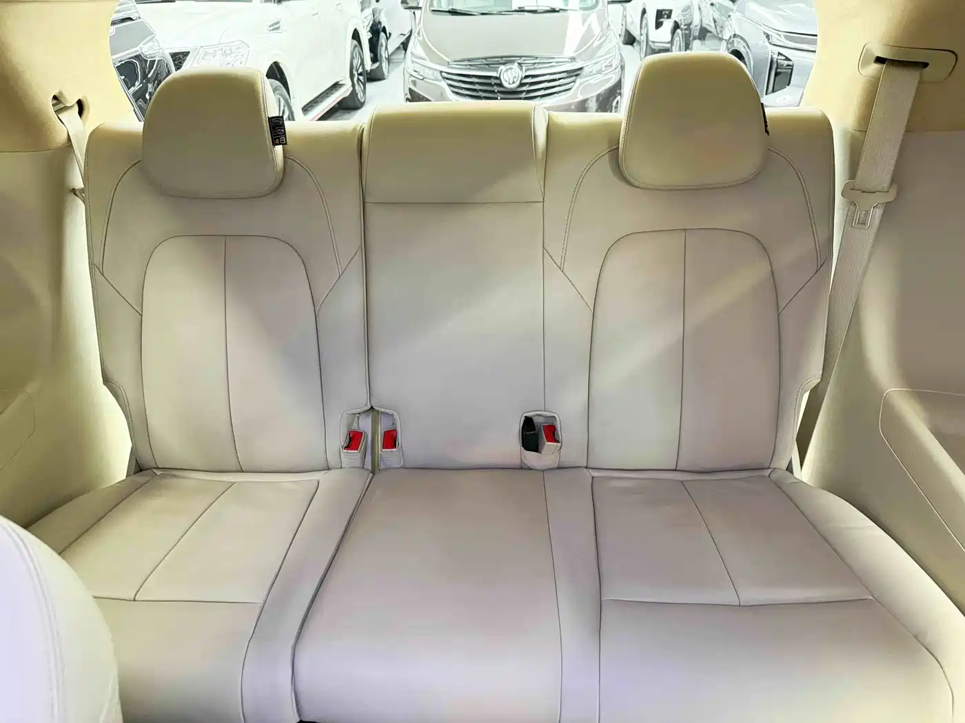 Buick GL8 2022 ES Landmark 653T Premium фото 20