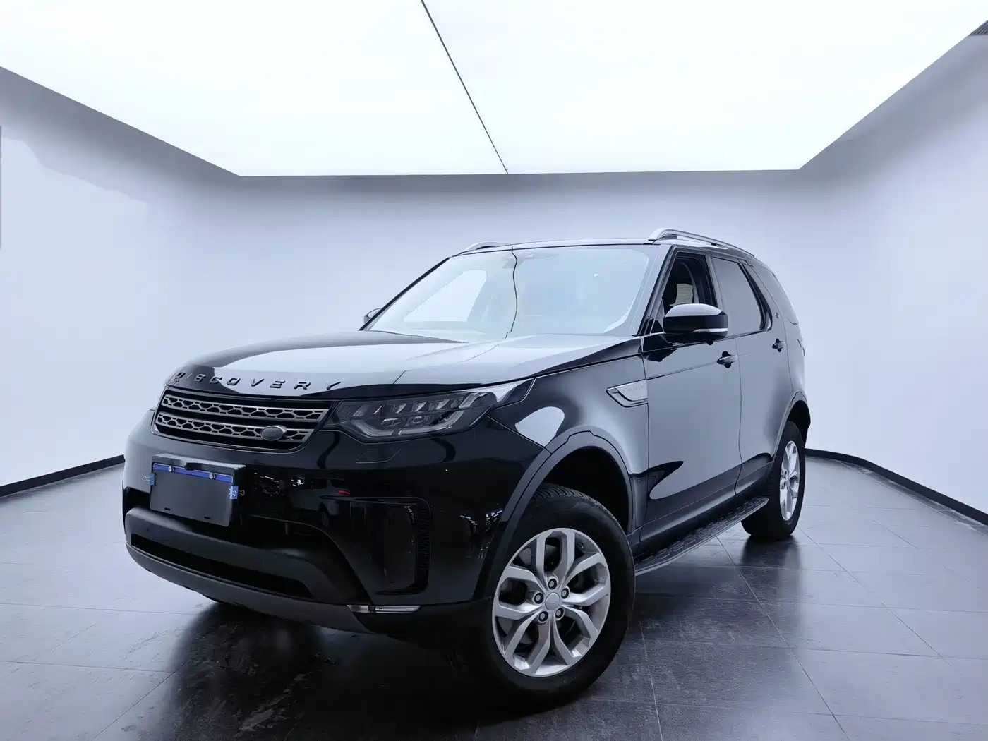 Land Rover Discovery 2018 3.0 SC V6 SE