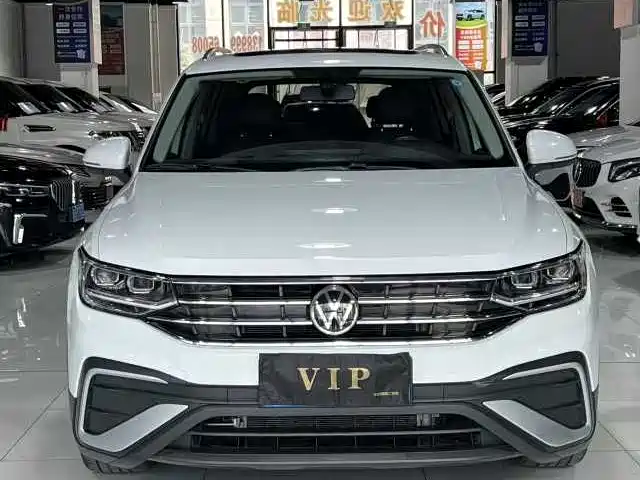 Volkswagen Tiguan L 2024 300TSI Auto 2WD Smart Edition фото 2