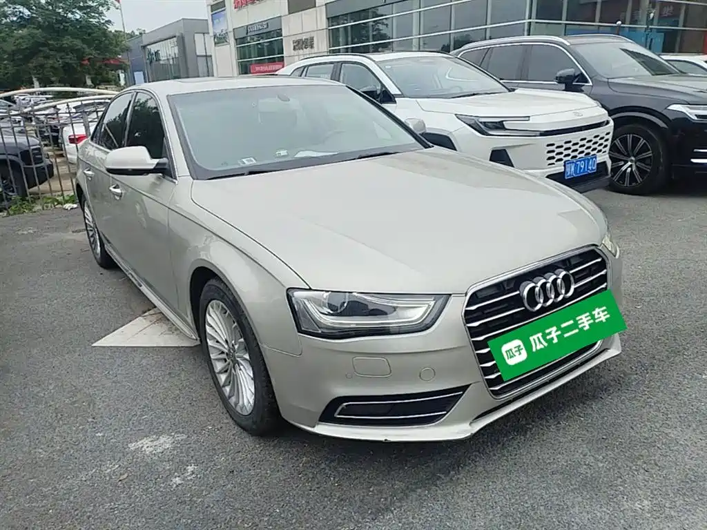 Audi A4L 2016 35 TFSI Automatic Comfort фото 7