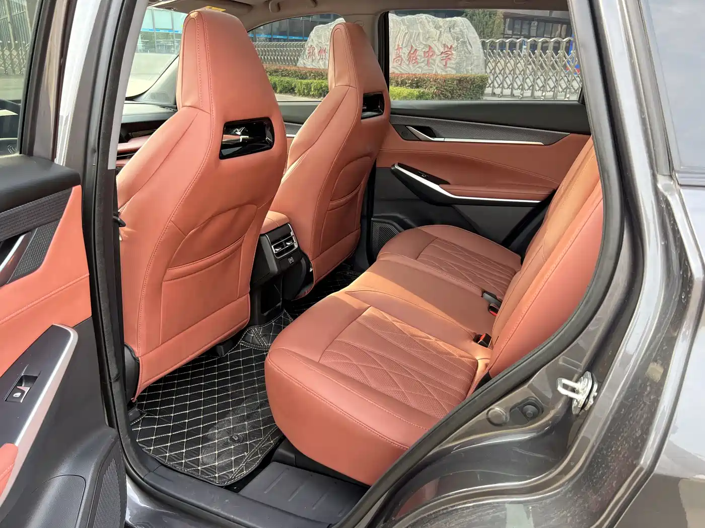 CHANG'AN CS75PLUS