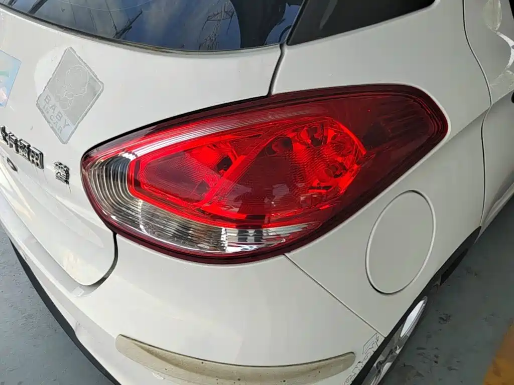 Baojun 310 2018 2017 1.5L Auto Comfort