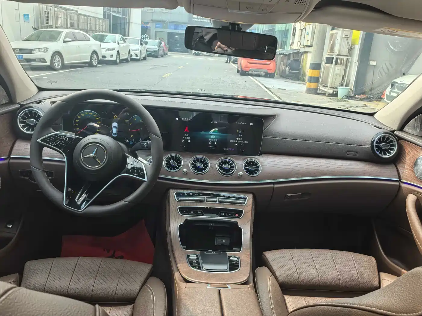 Mercedes-Benz E-Class 2022 Facelift E 300 L Fashion Style фото 5