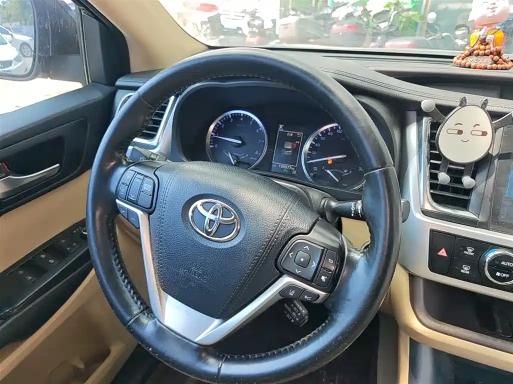 Toyota Highlander 2018 2.0T 4WD Luxury 7-seater China VI фото 11
