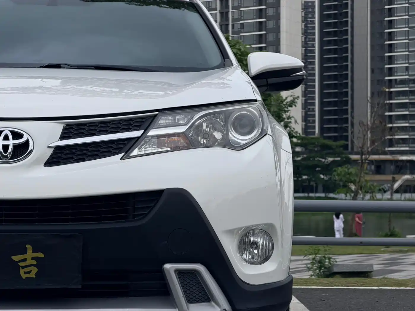 Toyota RAV4 Rongfang 2013 2.0L CVT 4WD Pioneer фото 23