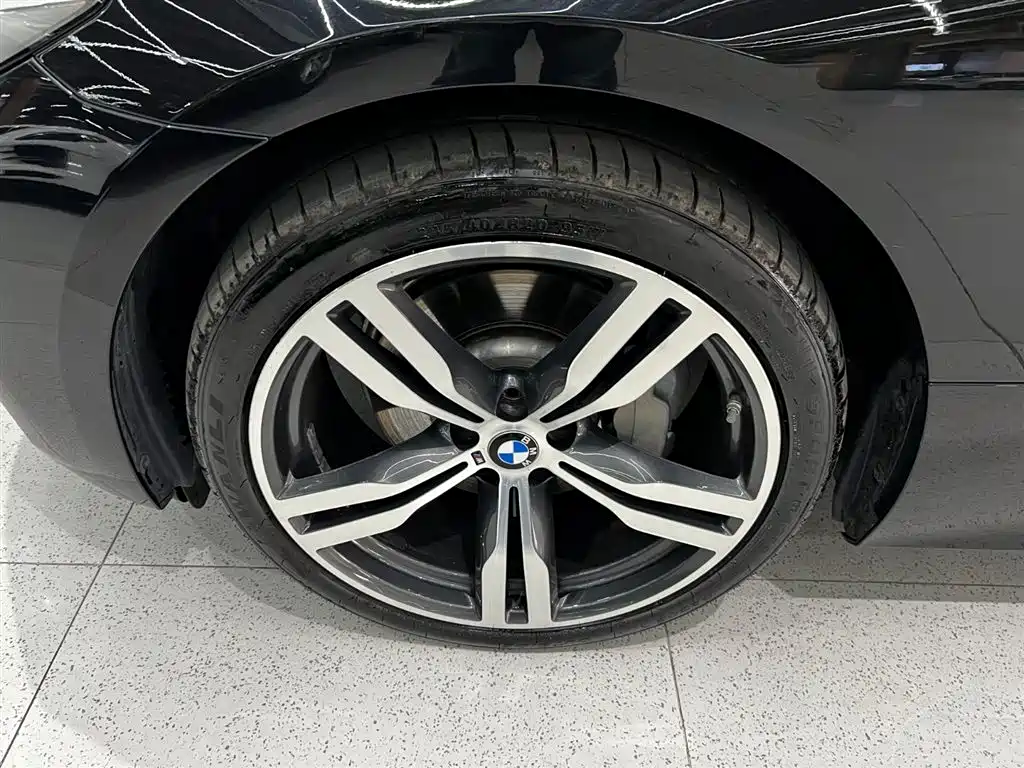 BMW 6 Series GT 2022 Model 630i Luxury Design Package фото 4