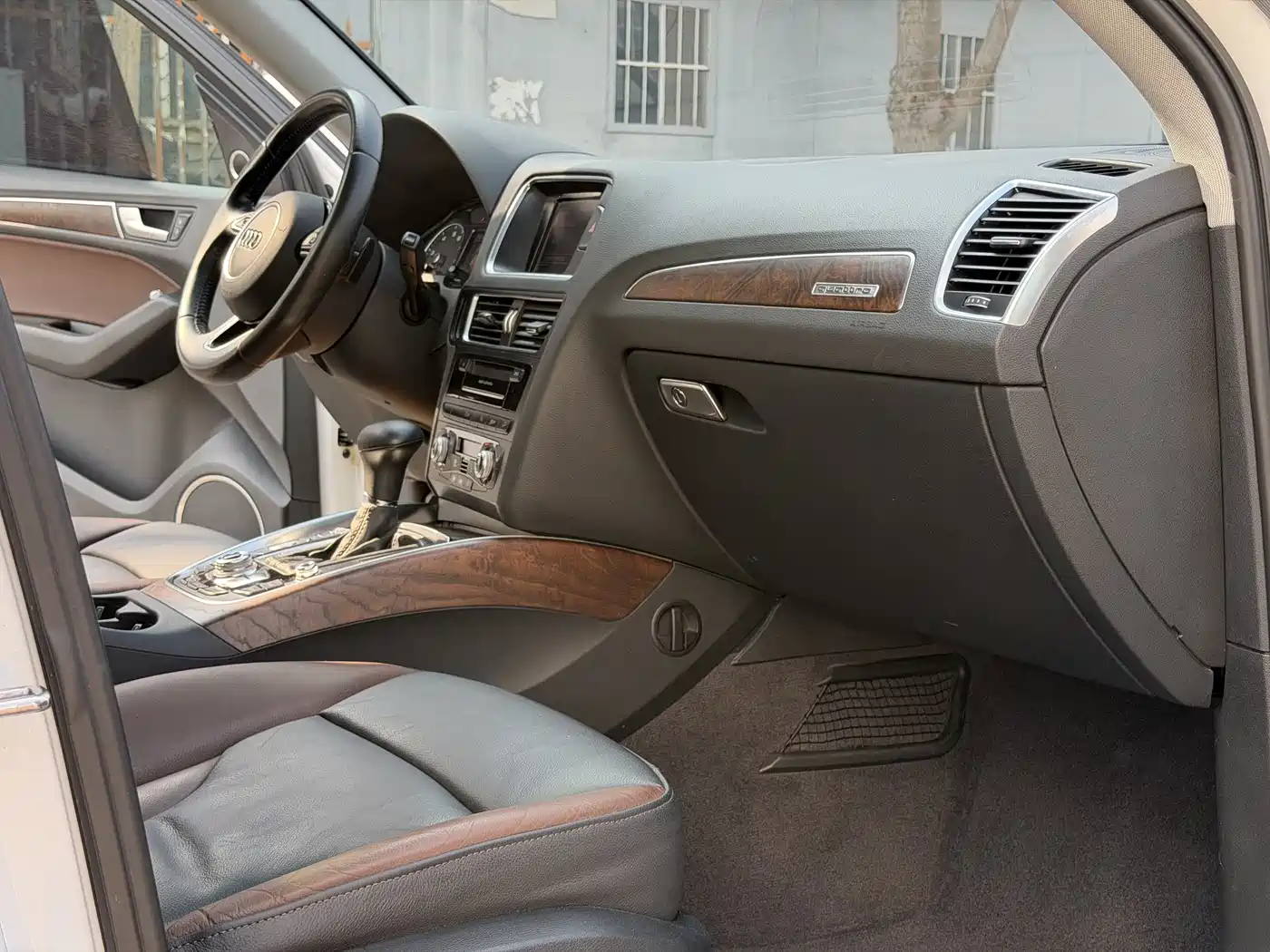 Audi Q5 2016 40 TFSI Comfort Model фото 10