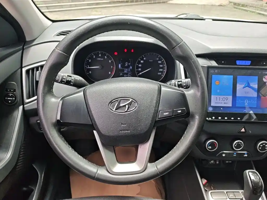 Hyundai Beijing Hyundai ix25 2015 1.6L Automatic 2WD Smart GLS фото 7