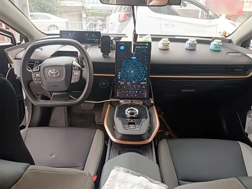 Toyota bZ3 2023 517km Elite PRO фото 10