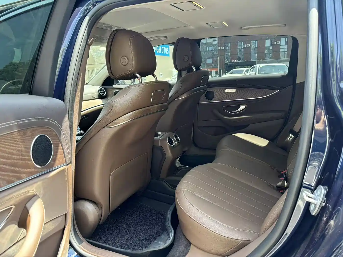 Mercedes-Benz E-Class 2018 E 200 L фото 7
