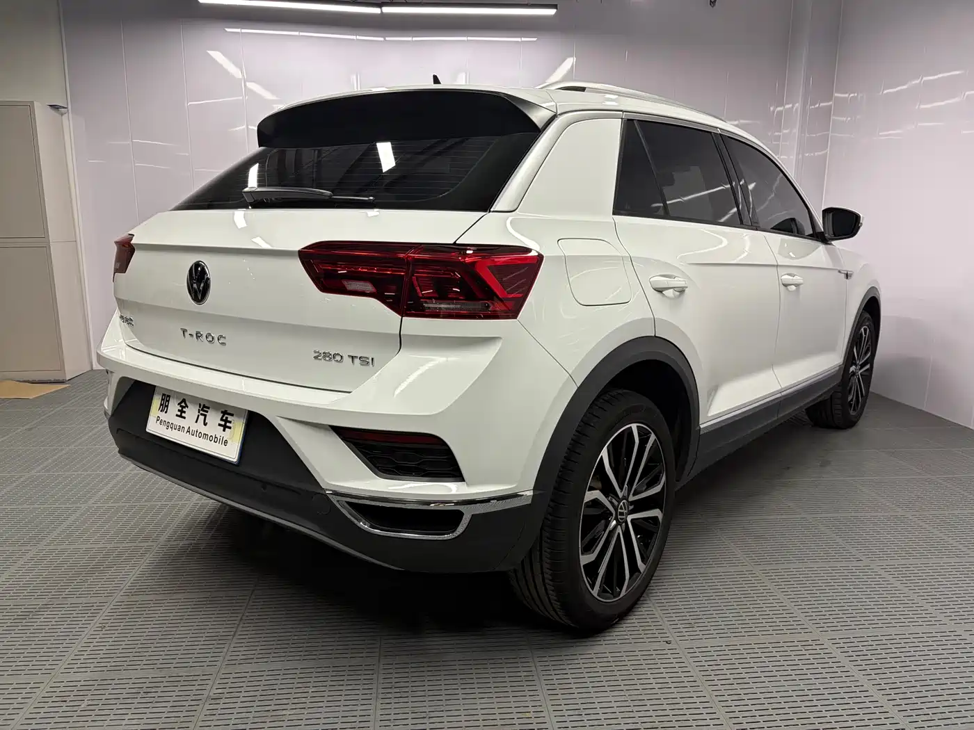 Volkswagen T-ROC 2022 280TSI DSG 2WD Comfort PLUS фото 18