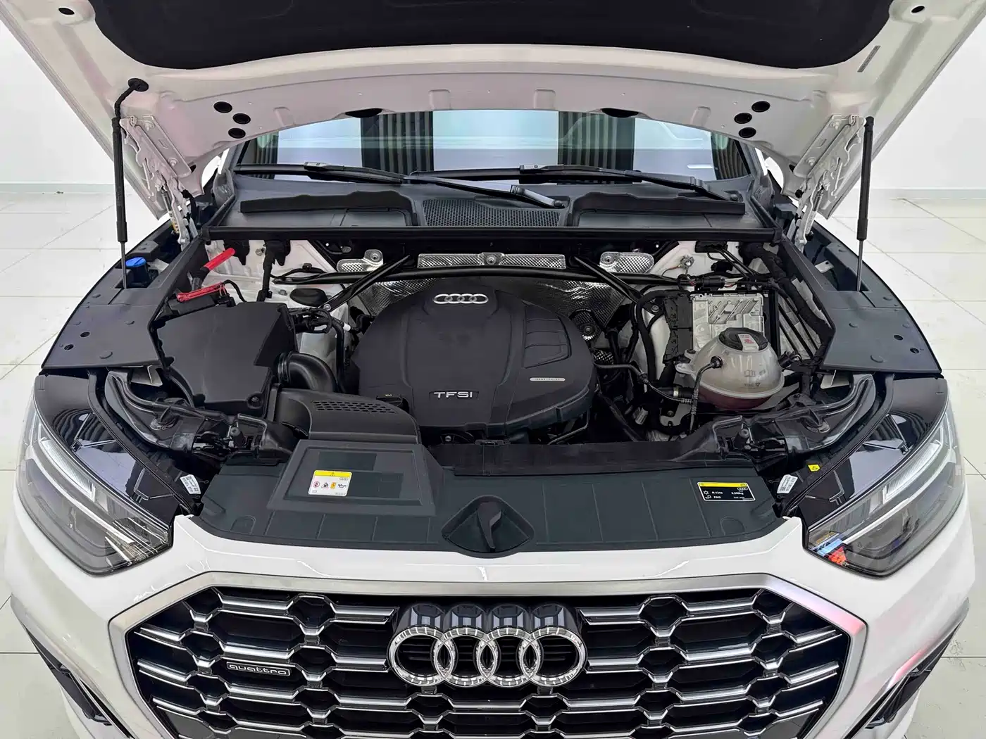 Audi Q5L 2022 45T Luxury Dynamic фото 7