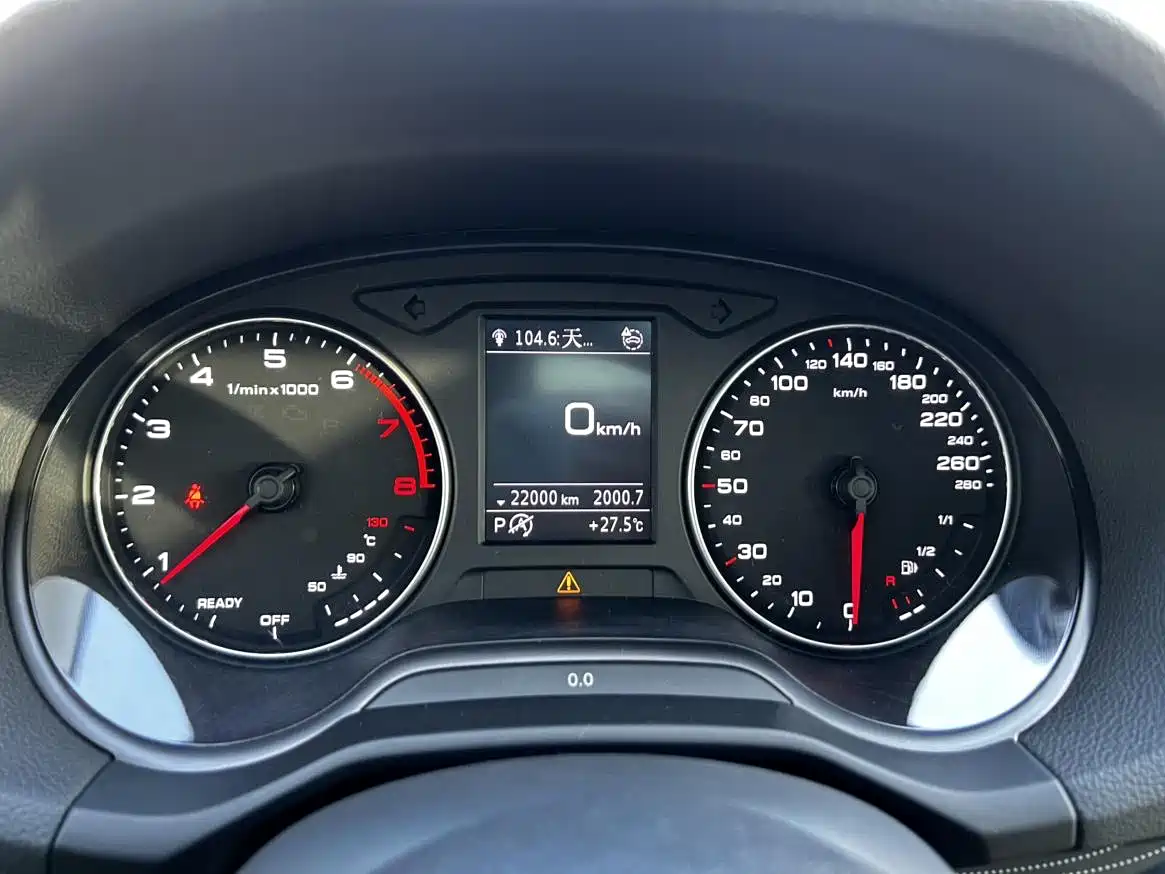 Audi Q2L 2023 2022 35 TFSI Fashion Dynamic