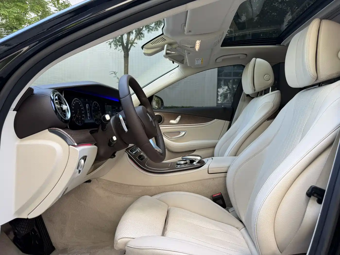 Mercedes-Benz E-Class 2018 Facelift E 200 L фото 5