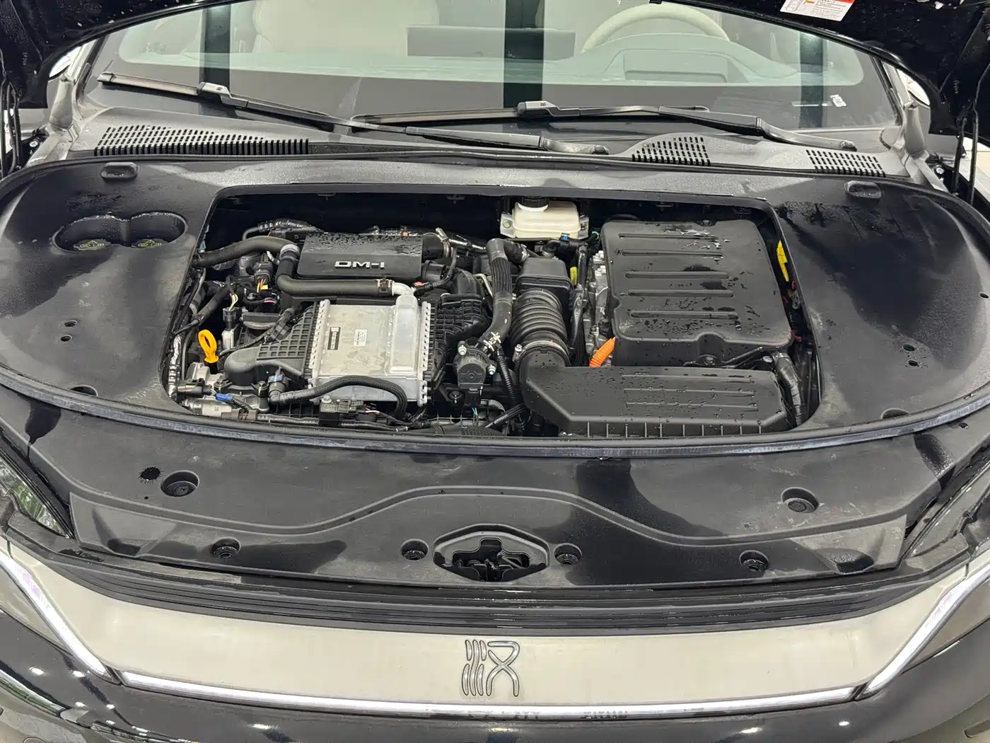 BYD Han 2025 2025 DM-i Smart Driving Edition 125KM LiDAR Flagship