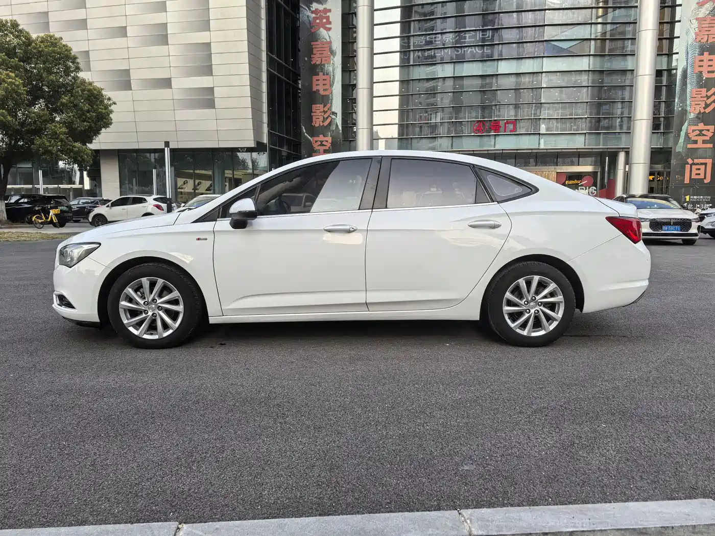 Buick Verano 2015 Sedan 15S Automatic Leading фото 3