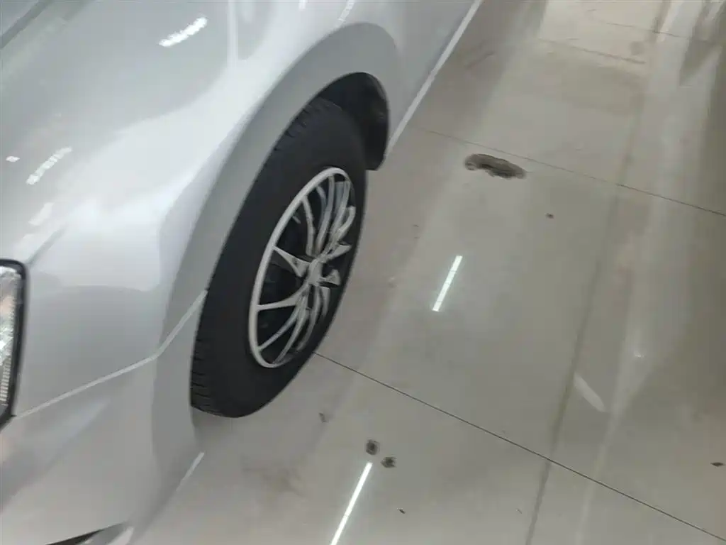 Volkswagen Jetta 2017 1.5L Automatic Fashion фото 23