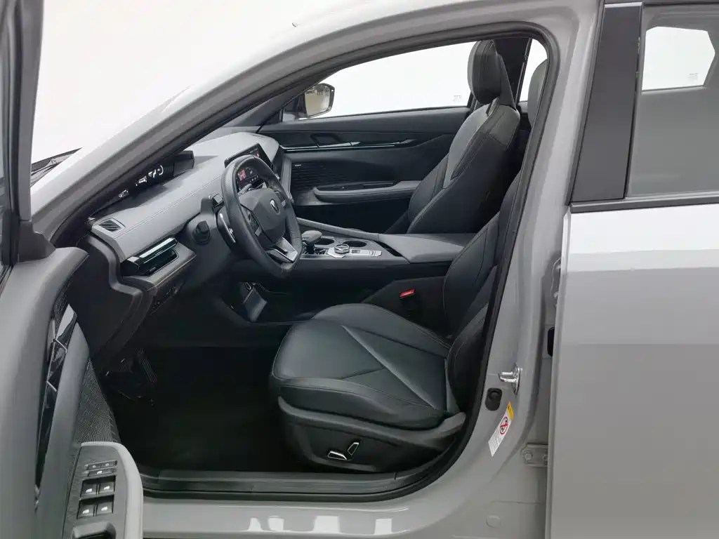 Changan UNI-V 2022 2022 1.5T Premium Model