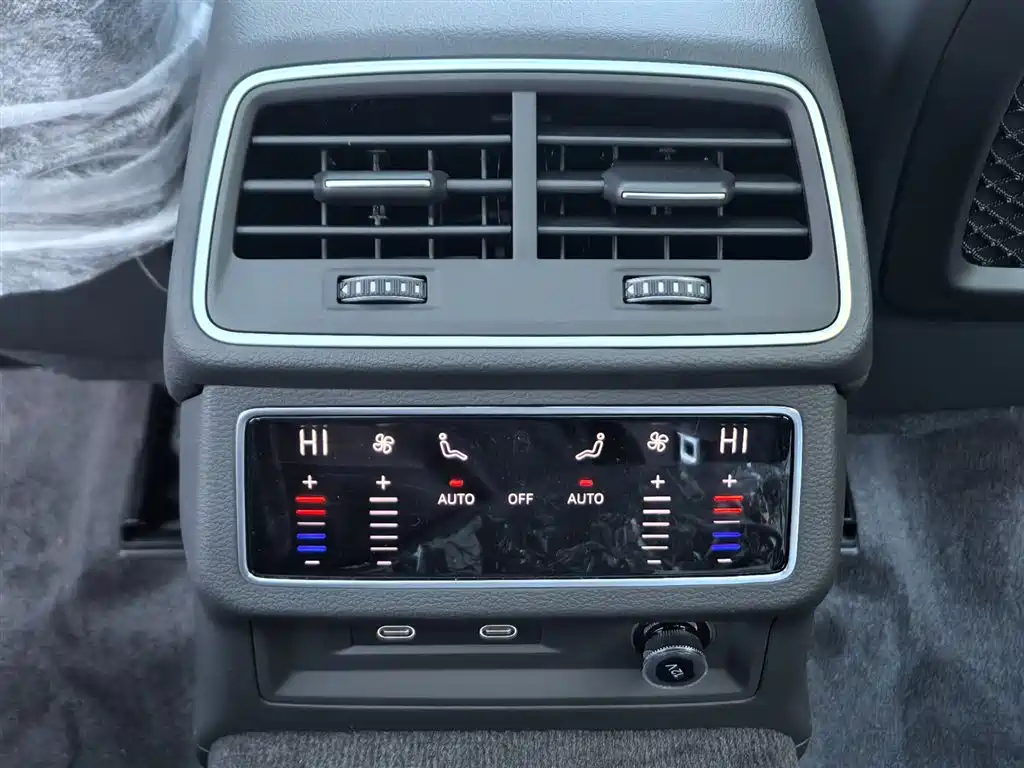 Audi A6L 2025 45 TFSI quattro Premium Sport фото 21