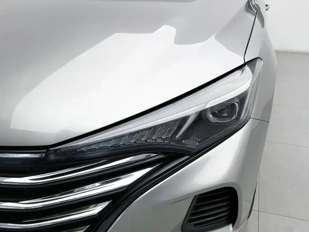 Photo 7 - Changan Eado