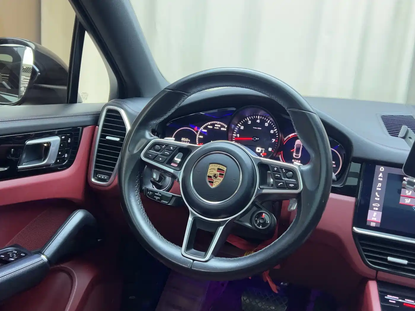 Porsche Cayenne 2019 Cayenne Coupé 3.0T фото 12