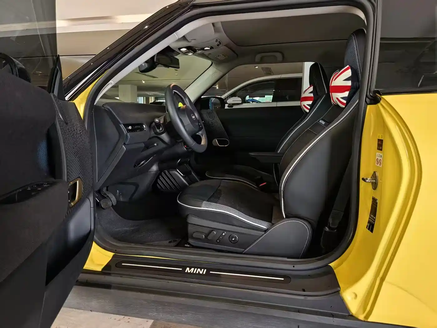 MINI ELECTRIC  COOPER