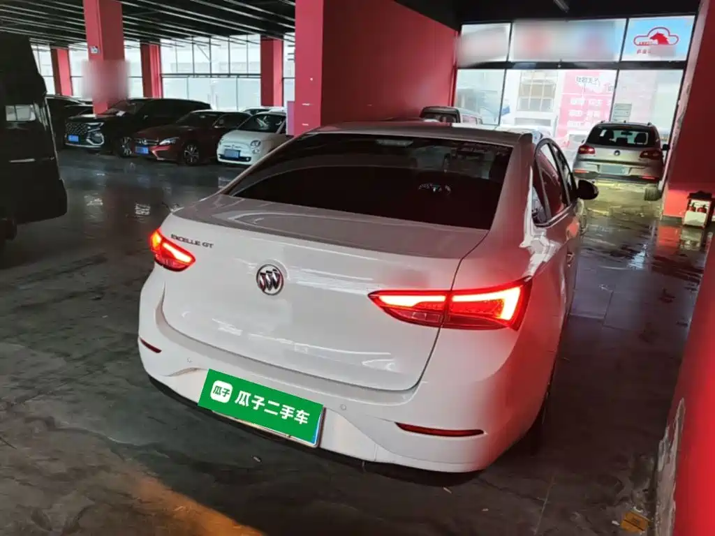 Photo 7 - Buick Excelle
