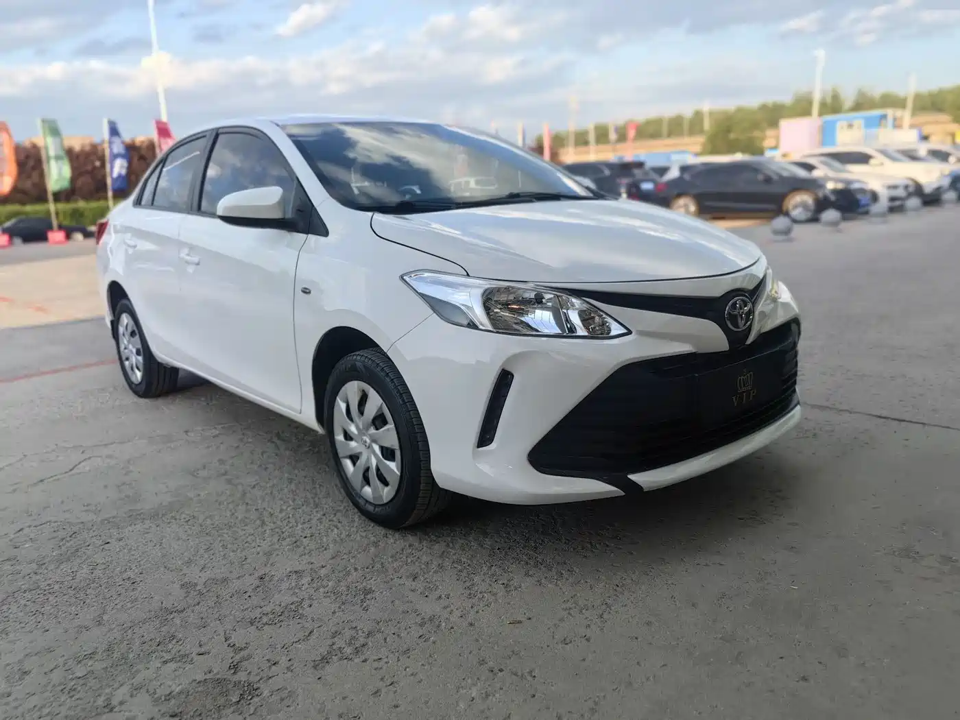 Toyota Vios 2017 1.5L CVT Pioneer фото 3