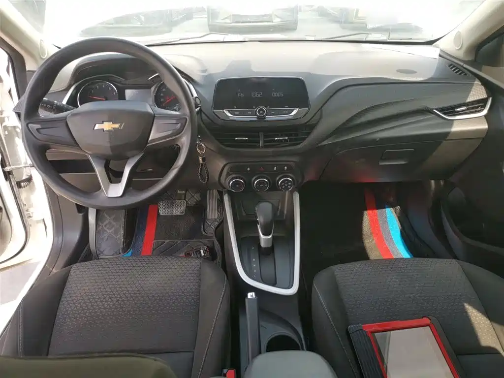 Chevrolet Cavalier 2020 325T Automatic Joy Edition фото 10