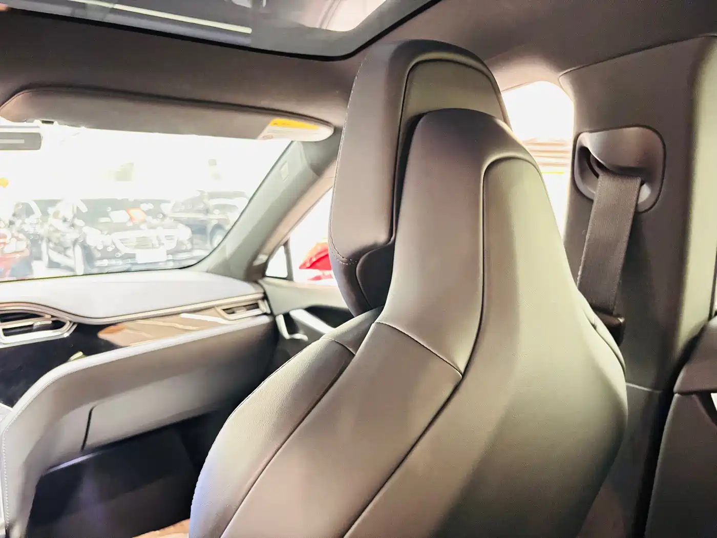 TESLA MODEL S