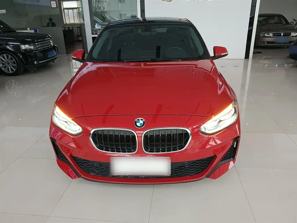 BMW 1 Series 2021 Facelift 120i M Sport фото 3