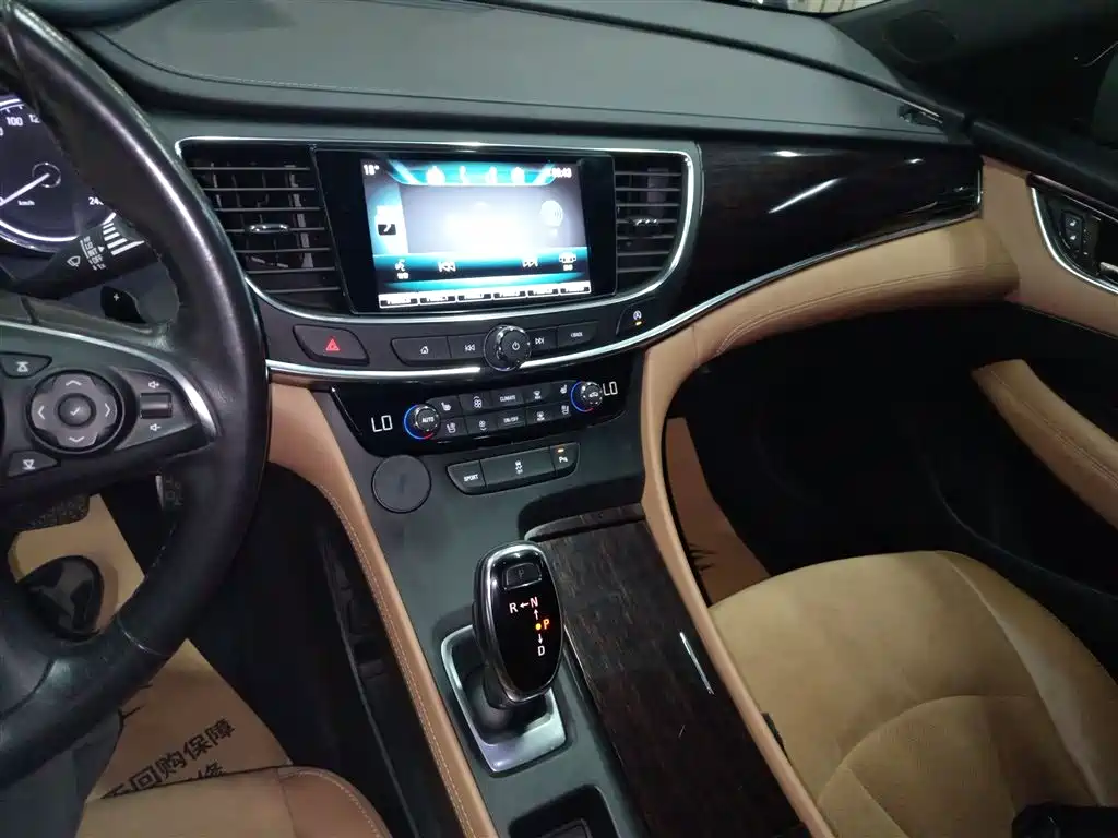 Buick LaCrosse 2016 20T Elite Type фото 12