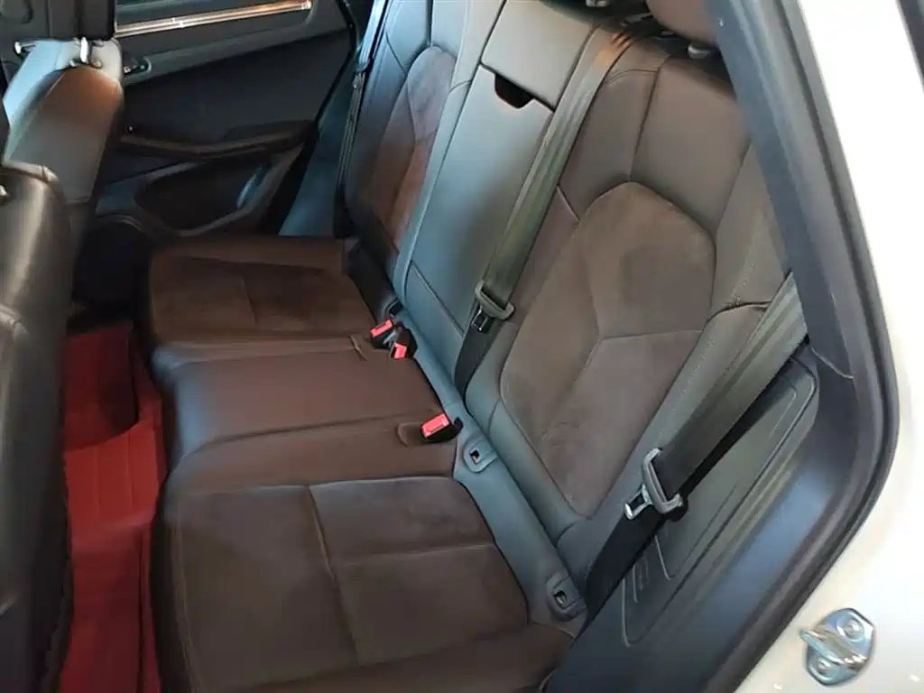 Porsche Macan 2014 Macan 2.0T фото 17