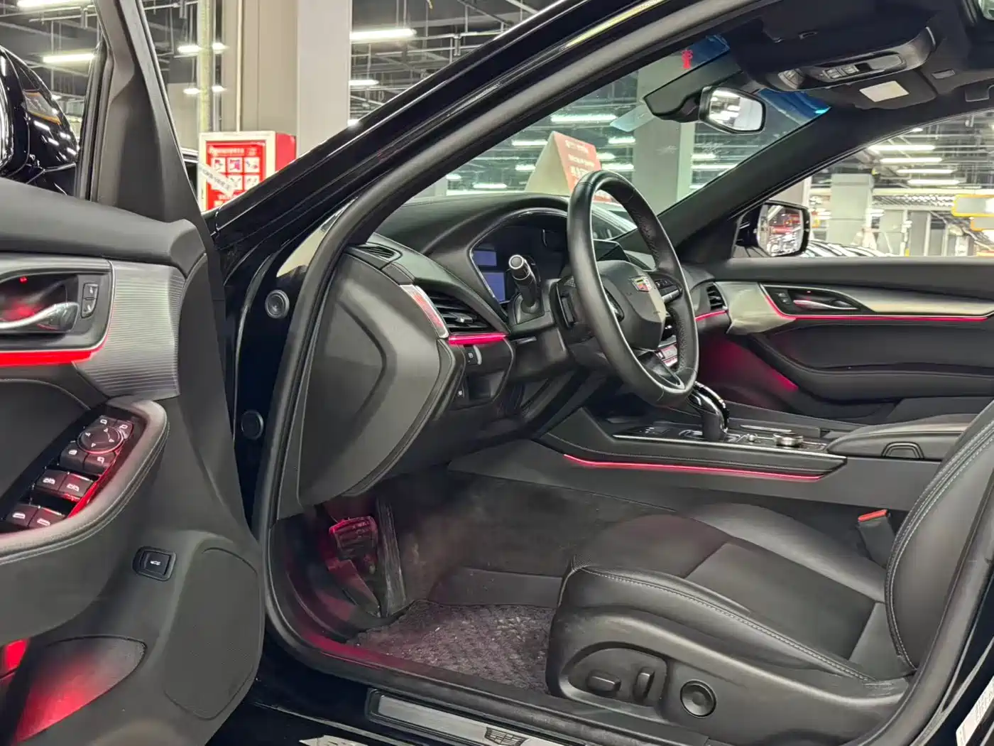 CADILLAC CT5