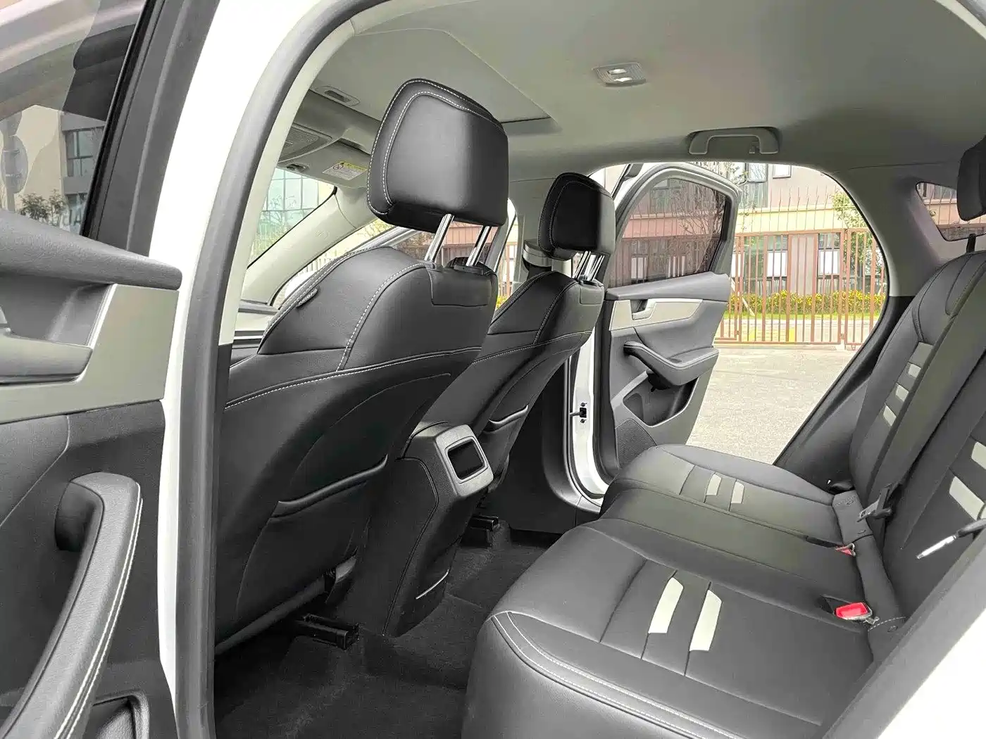 BYD Qin Pro 2019 2018 1.5TI Automatic Smart Connected Dynamic Edition