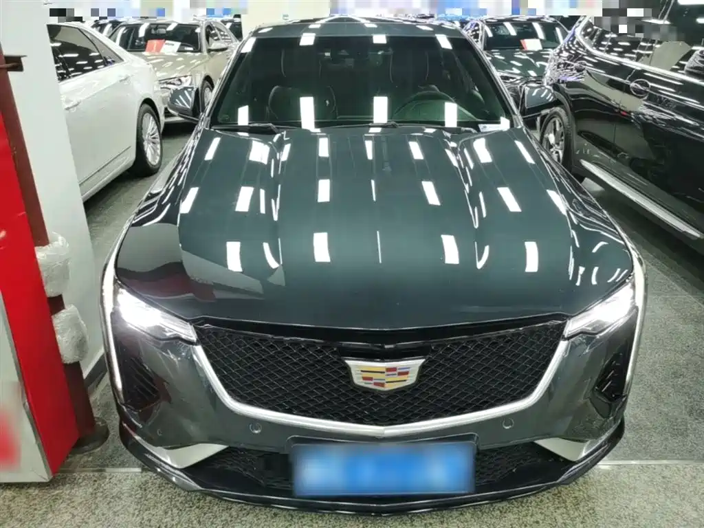 Cadillac CT4 2021 28T Premium Edition фото 3