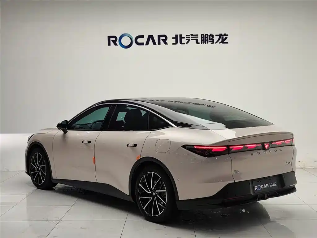 ARCFOX EXTREME FOX POLAR FOX ALPHA S5