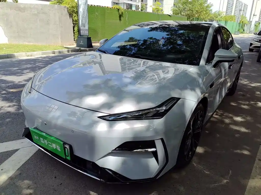 2025 Geely Galaxy Galaxy E8