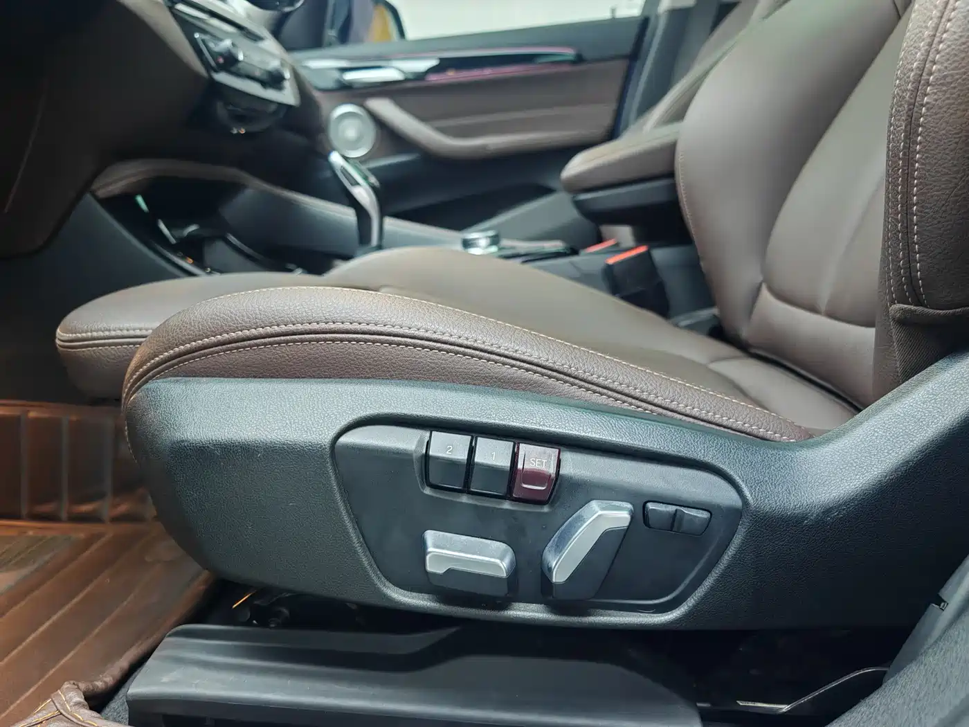 BMW X2 2020 sDrive25i Leading M Sport Package фото 25
