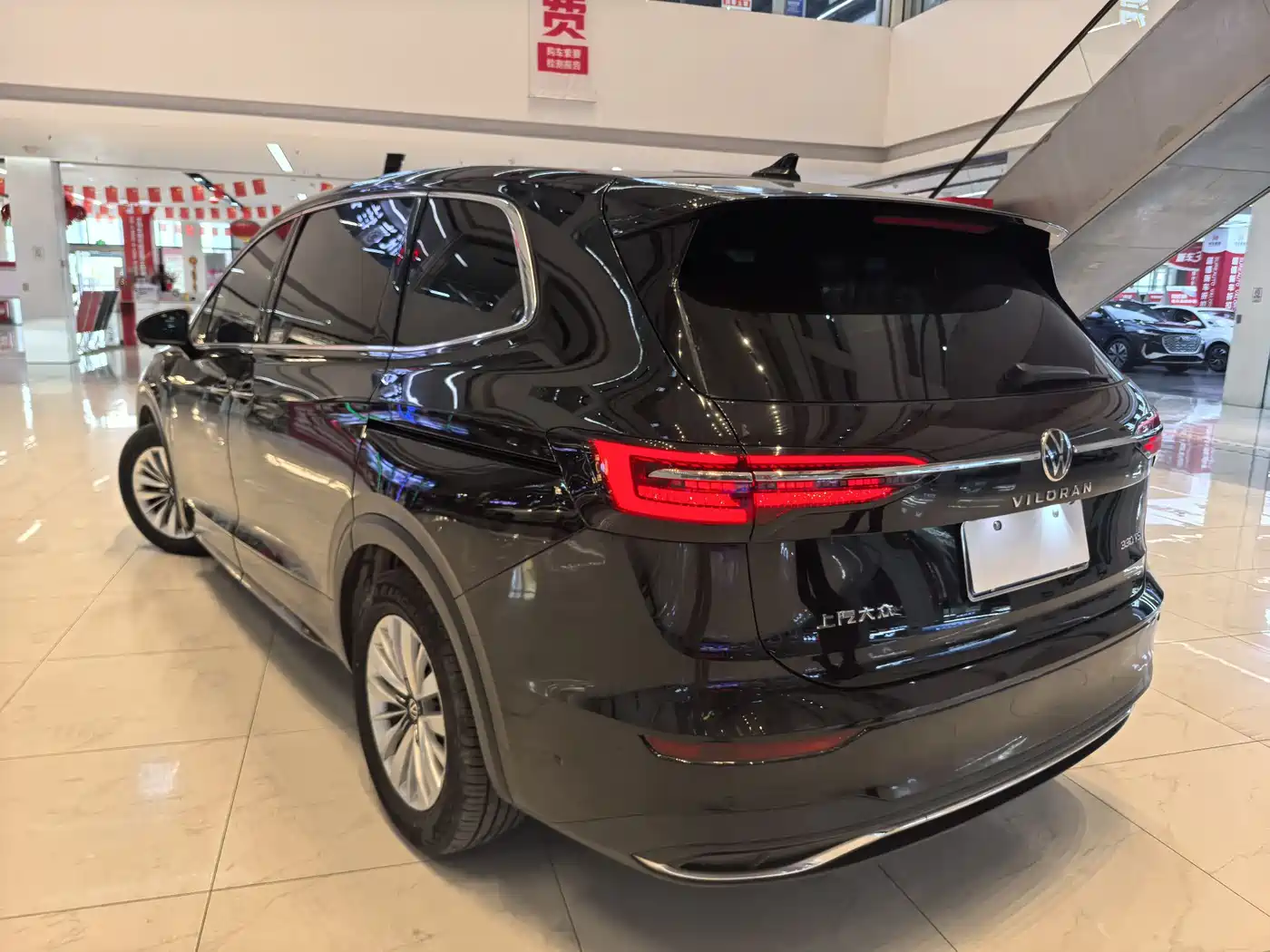 Volkswagen Viloran 2023 330TSI Business Edition фото 9