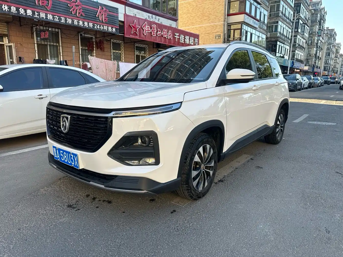 Baojun 530 2021 Global Anniversary Edition 1.5T CVT Luxury 6-seater