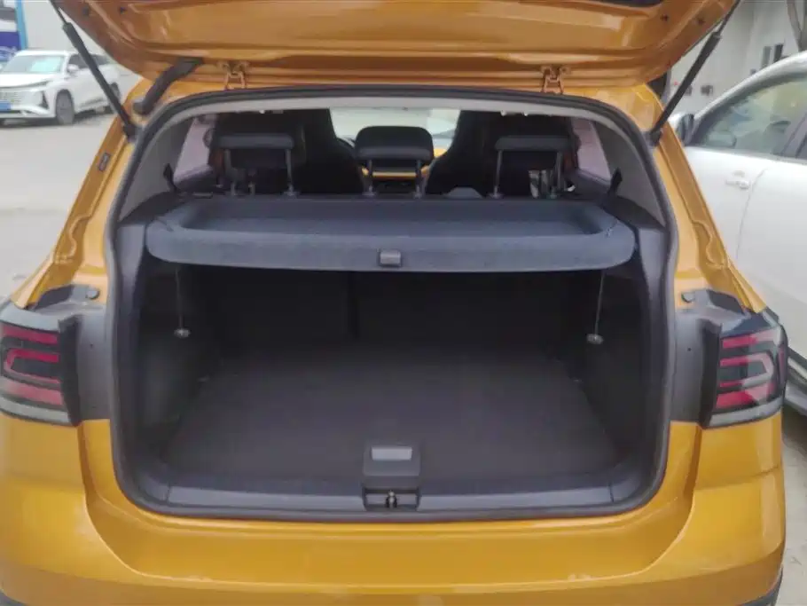 Volkswagen T-Cross 2019 280TSI DSG Luxury Edition фото 4