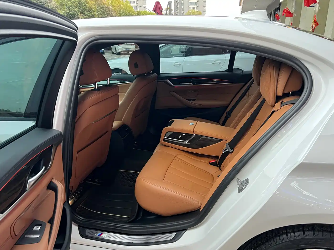 BMW 5 Series 2020 530Li Leading M Sport Package фото 29