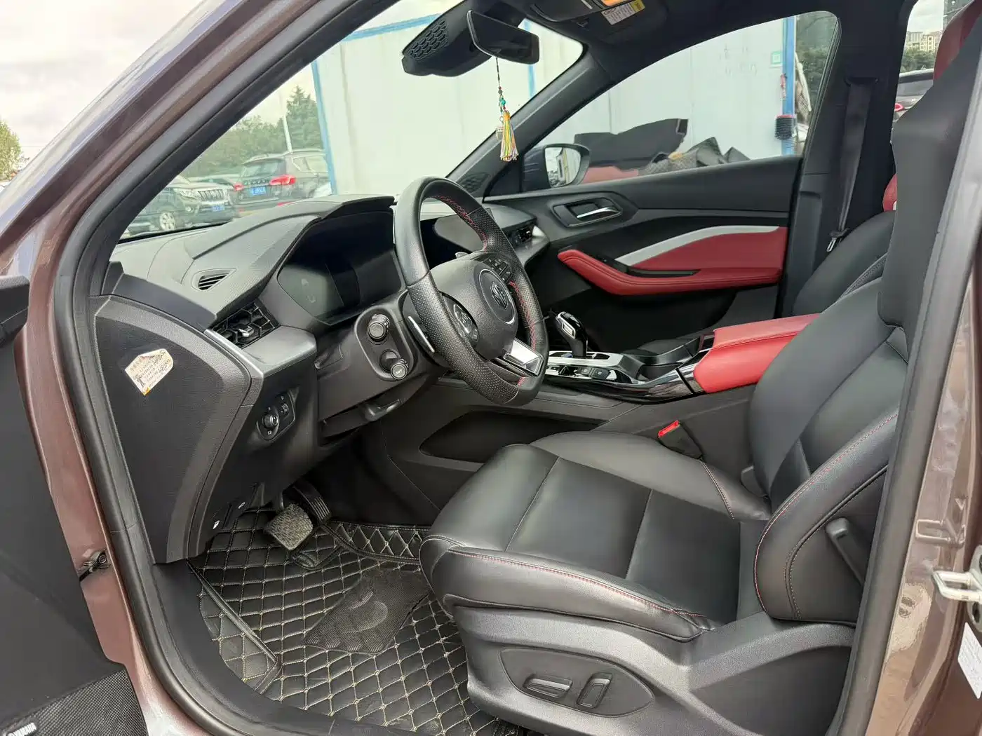 MG MG5 2021 2021 Facelift 300TGI DCT Youth Luxury Flagship Edition
