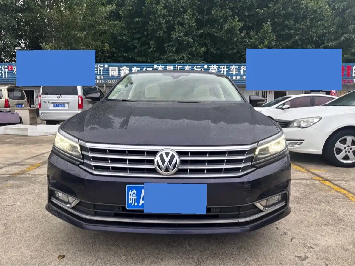 Фото 2 - Volkswagen Passat